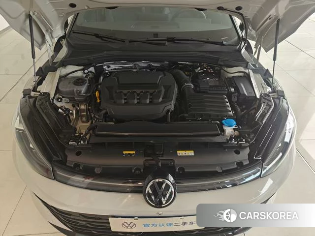 Volkswagen Lamando 2025 Серебристо-серый из Китая, фото 5