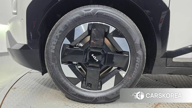 Kia EV5 id 5001352 из Кореи 15