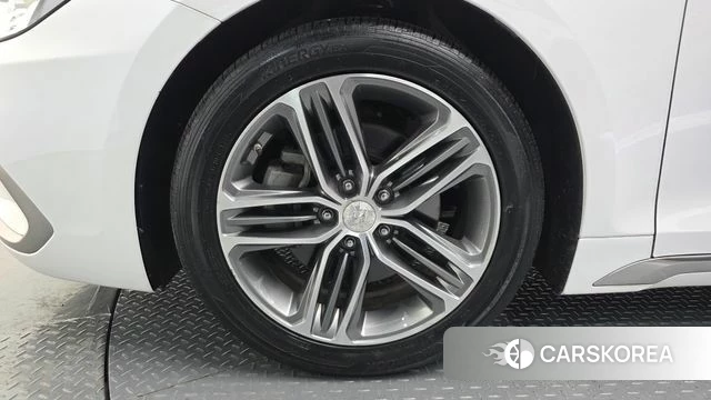 Hyundai Grandeur IG id 4732977 из Кореи 27