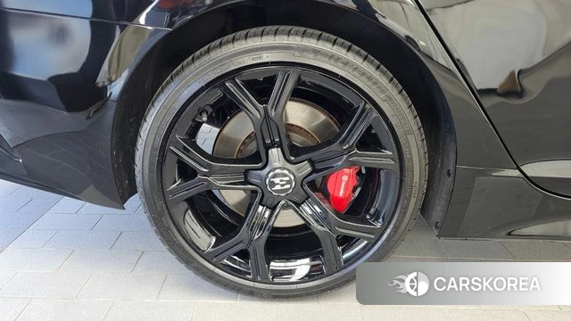 Kia Stinger id 4960355 из Кореи 15