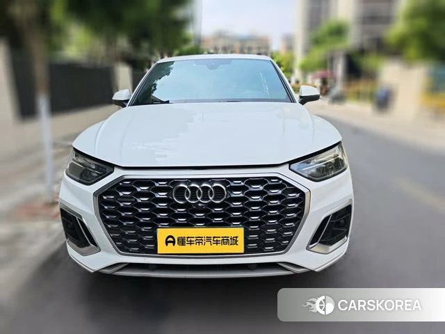 Audi Q5L 2022 Белый из Китая, фото 5