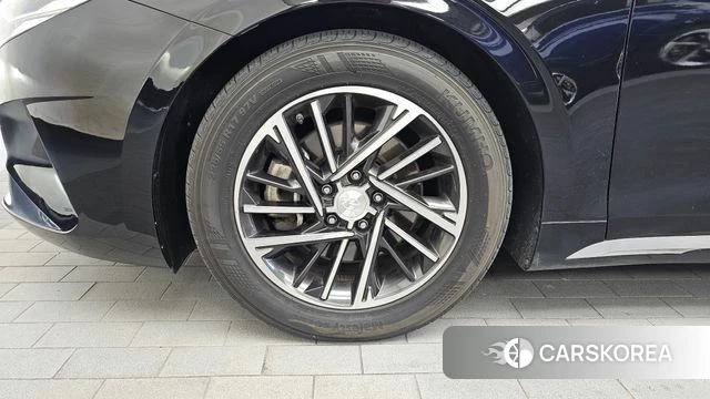 Hyundai The New Grandeur IG id 4836301 из Кореи 28