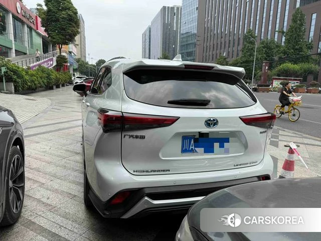 Toyota Highlander 2021 Белый из Китая, фото 5
