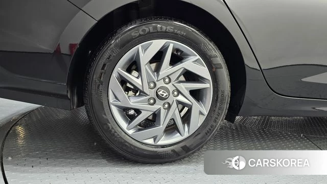 Hyundai The New Avante (CN7) id 4719805 из Кореи 27