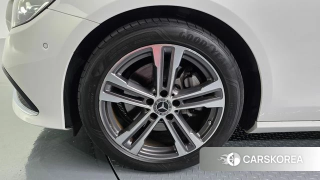 Mercedes-Benz E-Class W213 id 5026760 из Кореи 26