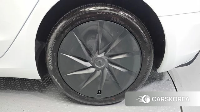 Tesla Model 3 id 4904092 из Кореи 26