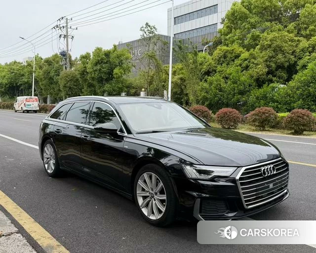 Audi A6 2021 Черный из Китая, фото 5