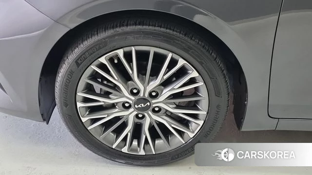 Kia The New K3 2nd generation id 4958378 из Кореи 13