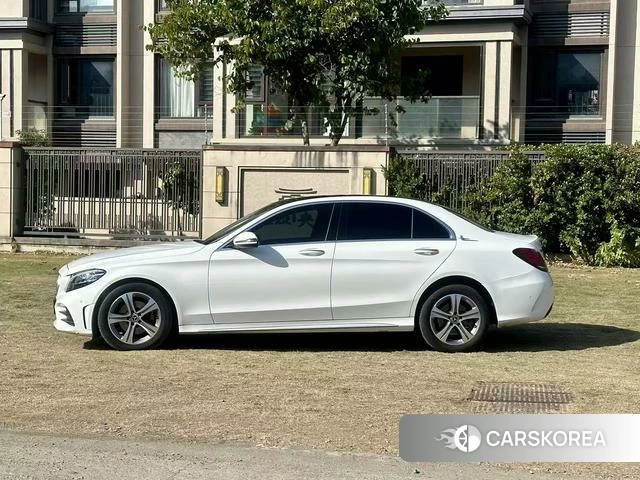 Mercedes-Benz C-class 2021 Белый из Китая, фото 5