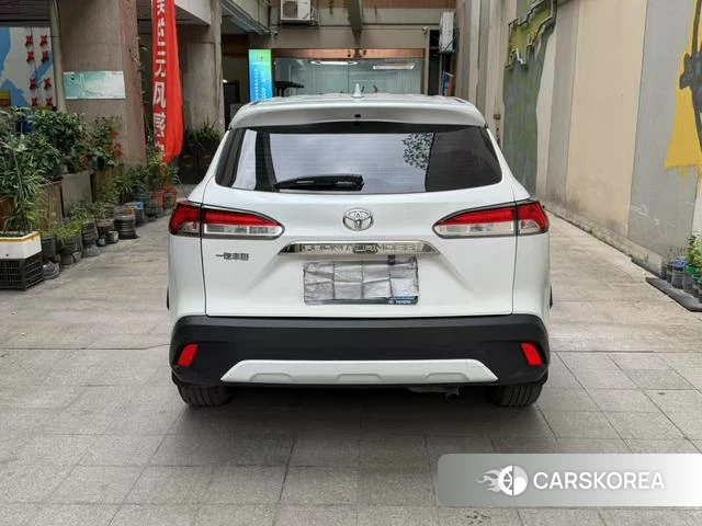 Toyota Corolla 2023 Белый из Китая, фото 5
