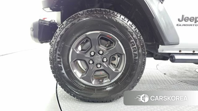 Jeep Gladiator (JT) id 4906421 из Кореи 15