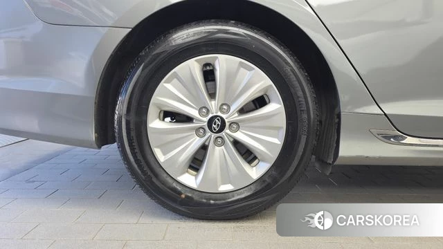 Hyundai Sonata New Rise Hybrid id 4967944 из Кореи 25