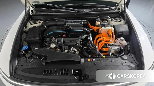 Hyundai Grandeur Hybrid (GN7) id 4757390 из Кореи 38