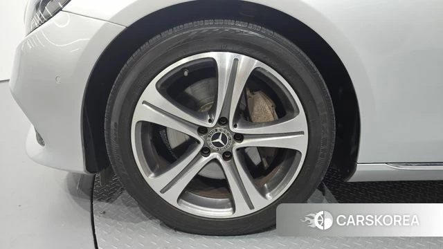 Mercedes-Benz E-Class W213 id 5029507 из Кореи 15