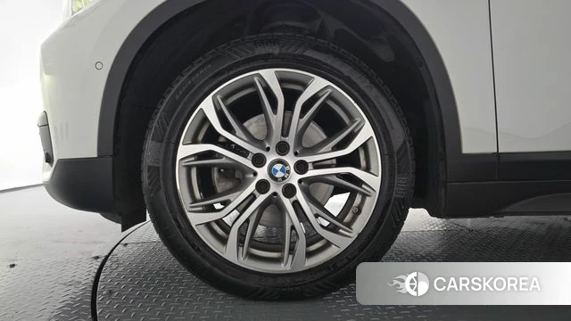BMW X1 (F48) id 5018640 из Кореи 32