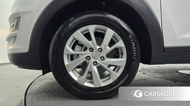 Hyundai All New Tucson id 4698667 из Кореи 26