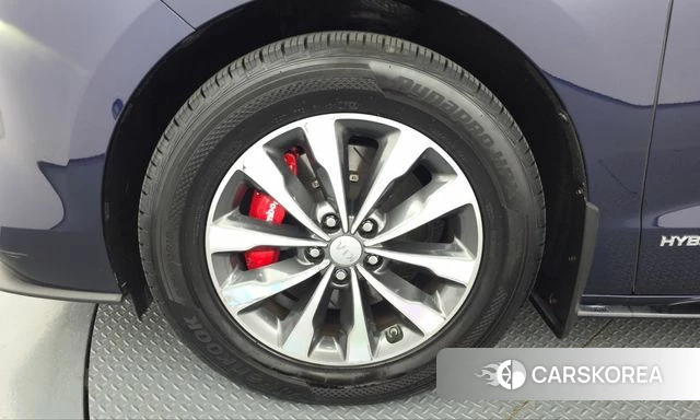 Toyota Sienna 4th Generation id 4992117 из Кореи 35