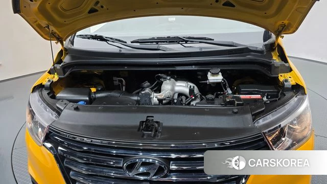 Hyundai The New Grand Starex id 4977057 из Кореи 27