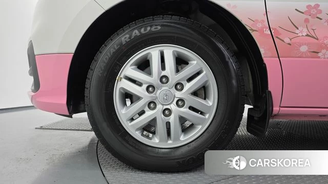 Hyundai The New Grand Starex id 4998000 из Кореи 35