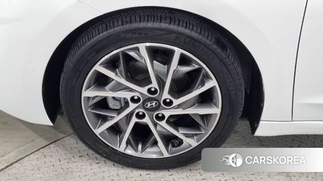 Hyundai The New Avante AD id 5054357 из Кореи 15