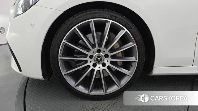 Mercedes-Benz E-Class W213 id 4996771 из Кореи 15