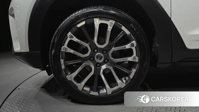 Ssangyong Torres id 4935780 из Кореи 25