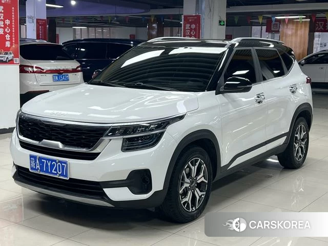 Kia KX3 2022 Белый из Китая, фото 6