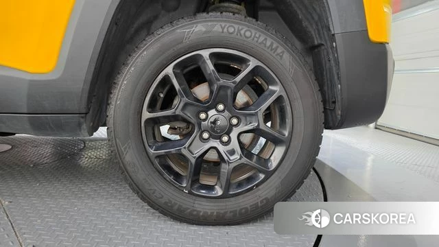 Jeep Renegade id 4988232 из Кореи 15