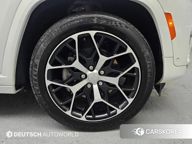 Jeep Grand Cherokee (WL) id 4981097 из Кореи 15