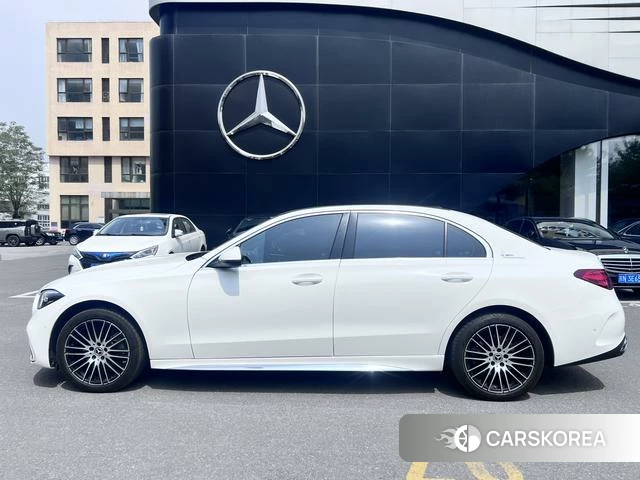 Mercedes-Benz C-class 2023 Белый из Китая, фото 5