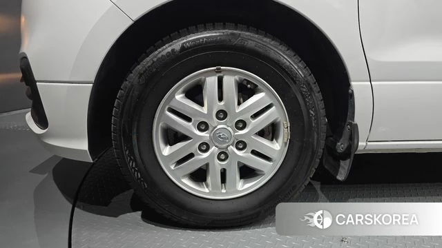 Hyundai The New Grand Starex id 4982960 из Кореи 27
