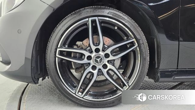 Mercedes-Benz A-Class W176 id 4988467 из Кореи 26