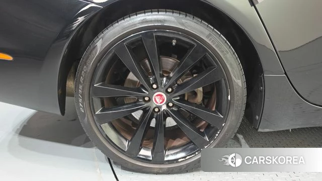 Jaguar All New XJ id 4987975 из Кореи 15