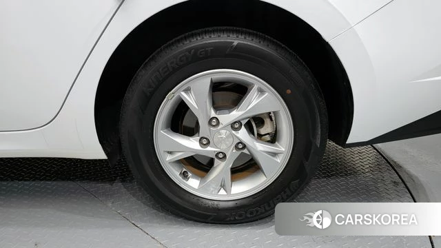 Hyundai Avante (CN7) id 3843838 из Кореи 15