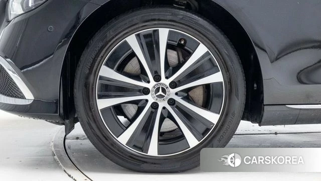 Mercedes-Benz E-Class W213 id 4987419 из Кореи 15