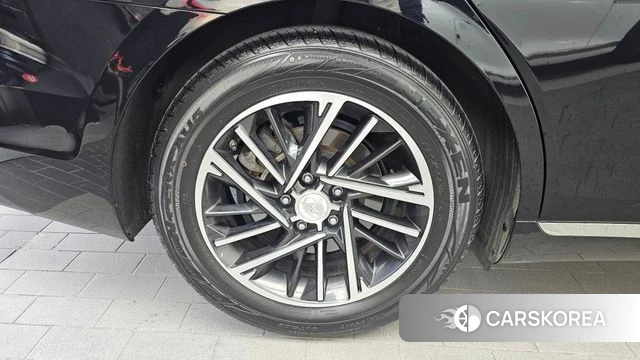 Hyundai The New Grandeur IG id 5022617 из Кореи 27