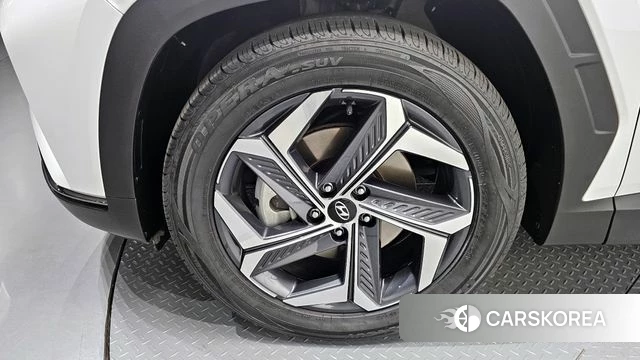 Hyundai Tucson (NX4) id 3800159 из Кореи 15