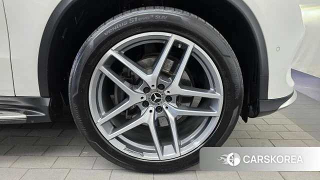 Mercedes-Benz GLE - Class W166 id 5013925 из Кореи 26