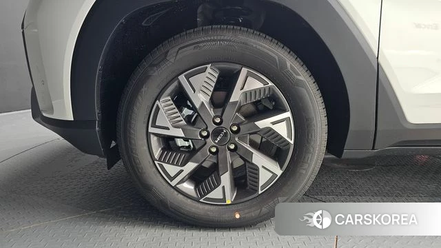 Ssangyong New Torres id 4649430 из Кореи 27