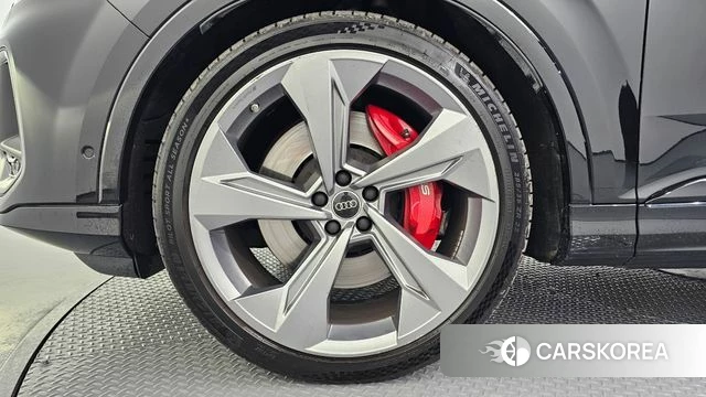 Audi SQ7 (4M) id 4782977 из Кореи 26