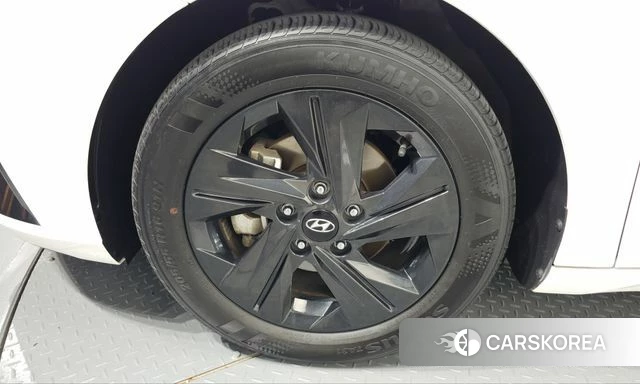 Hyundai Avante Hybrid (CN7) id 5016769 из Кореи 25