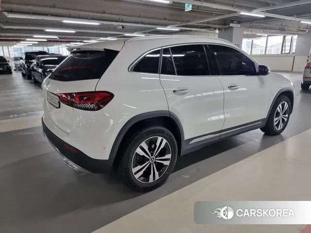 Mercedes-Benz GLA - Class H247 id 3153073 из Кореи 13