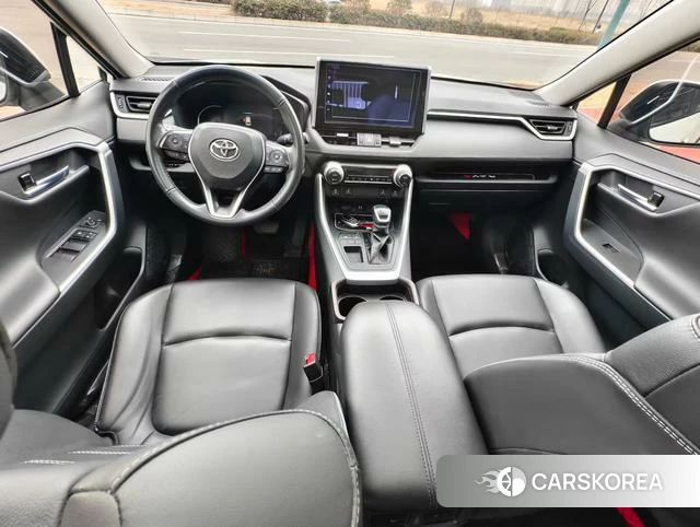 Toyota RAV4 2021 Белый из Китая, фото 5