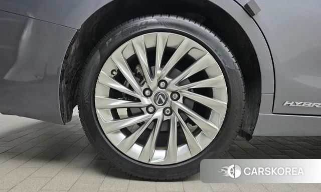 Lexus ES300h 7th generation id 4959784 из Кореи 28