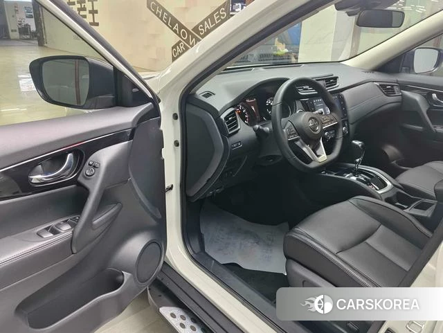 Nissan X-Trail 2021 Белый из Китая, фото 5