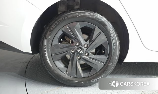 Hyundai Avante Hybrid (CN7) id 4975843 из Кореи 25