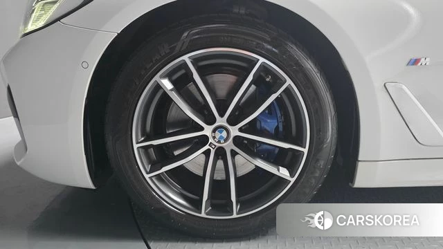 BMW 5 Series (G30) id 5012284 из Кореи 29