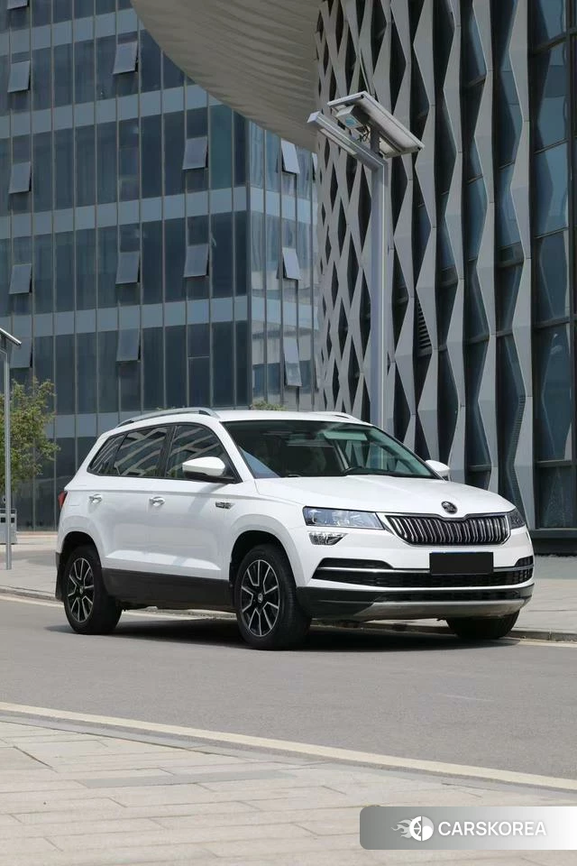Skoda Karoq 2021 Белый из Китая, фото 5