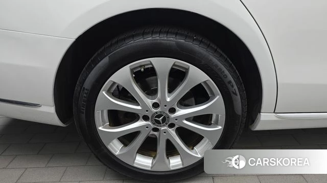 Mercedes-Benz E-Class W213 id 4988035 из Кореи 27