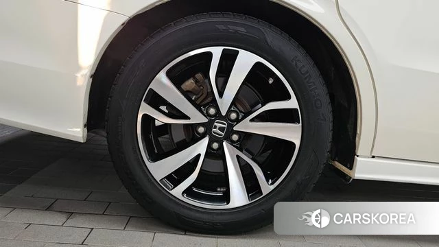 Honda Odyssey id 4923821 из Кореи 29